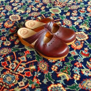 Dansko Samantha Clog 38